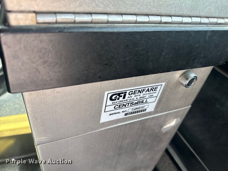 image for item EH6774 2006 Gillig G29B102N4 transit bus