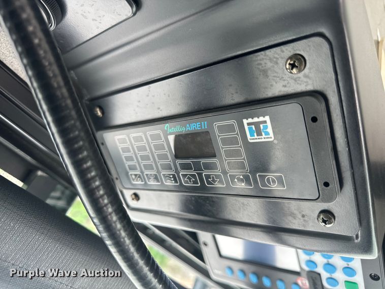 image for item EH6774 2006 Gillig G29B102N4 transit bus