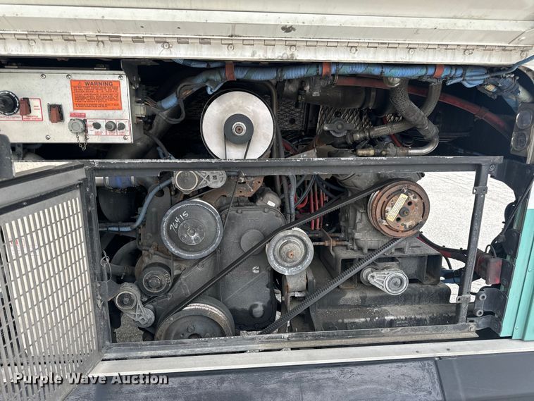 image for item EH6774 2006 Gillig G29B102N4 transit bus