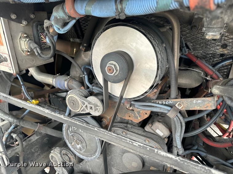 image for item EH6774 2006 Gillig G29B102N4 transit bus