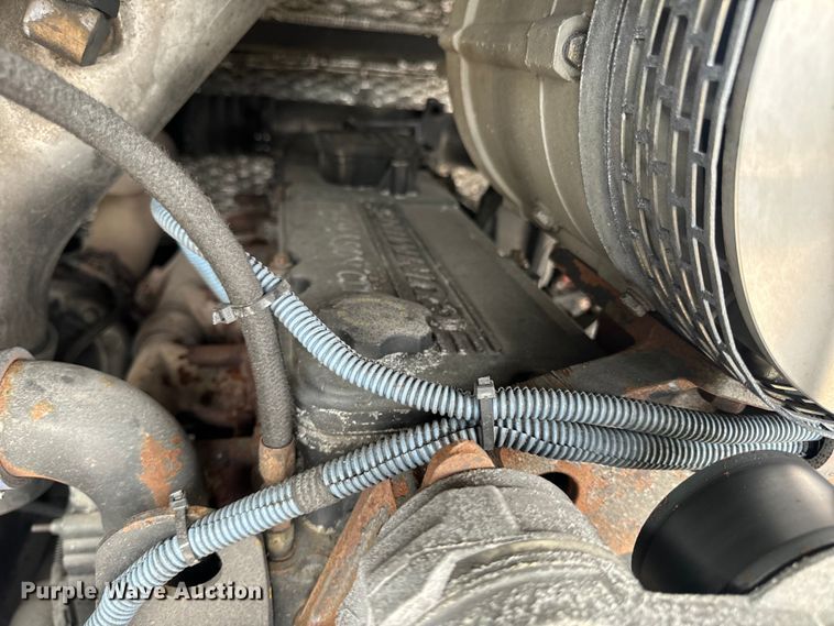 image for item EH6774 2006 Gillig G29B102N4 transit bus