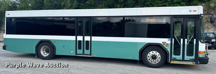 image for item EH6775 2006 Gillig G29B102N4 transit bus
