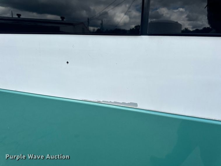 image for item EH6775 2006 Gillig G29B102N4 transit bus