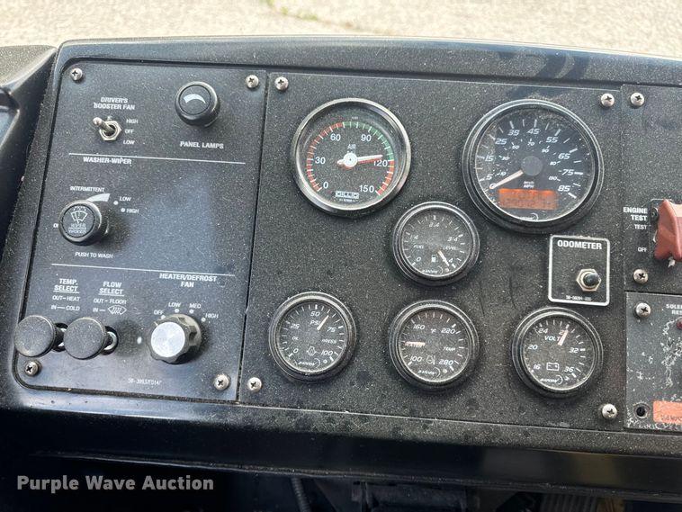 image for item EH6775 2006 Gillig G29B102N4 transit bus