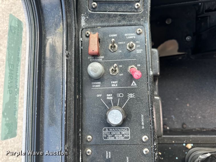 image for item EH6775 2006 Gillig G29B102N4 transit bus