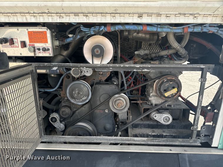 image for item EH6775 2006 Gillig G29B102N4 transit bus