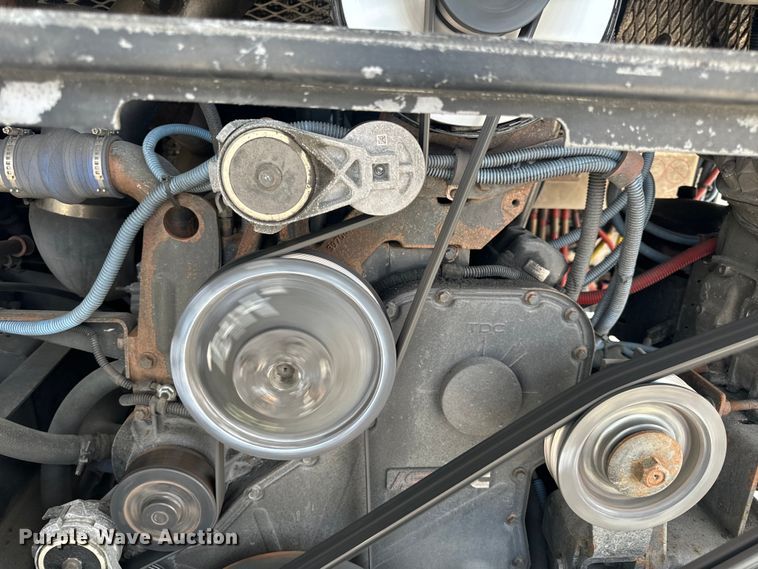 image for item EH6775 2006 Gillig G29B102N4 transit bus