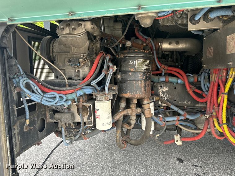 image for item EH6775 2006 Gillig G29B102N4 transit bus