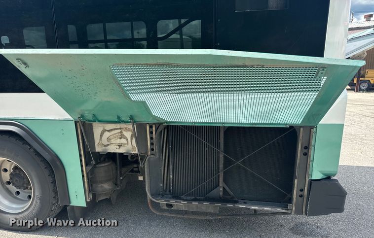 image for item EH6775 2006 Gillig G29B102N4 transit bus