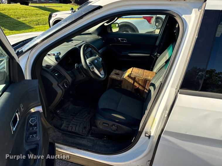 image for item EH6901 2013 Ford Explorer Police Interceptor  SUV