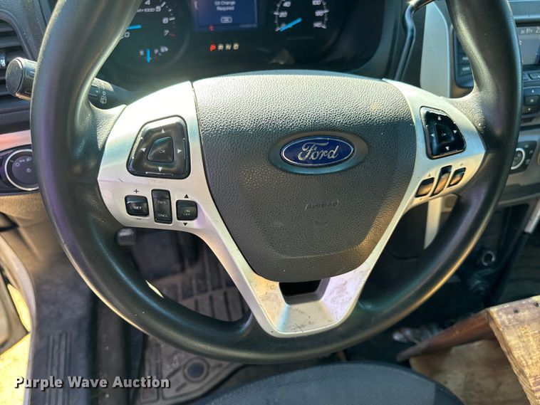 image for item EH6901 2013 Ford Explorer Police Interceptor  SUV