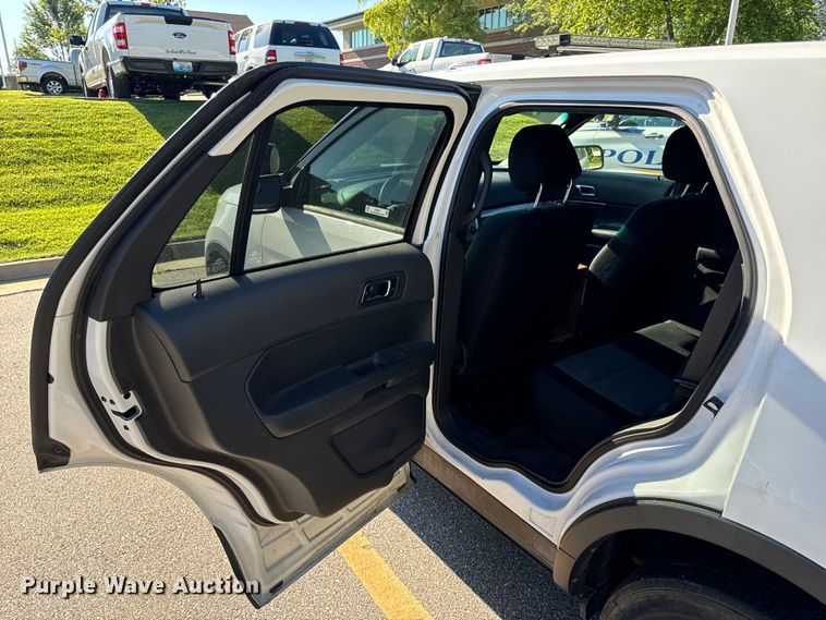 image for item EH6901 2013 Ford Explorer Police Interceptor  SUV