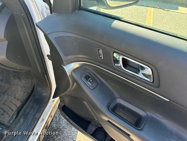 image for item EH6901 2013 Ford Explorer Police Interceptor  SUV