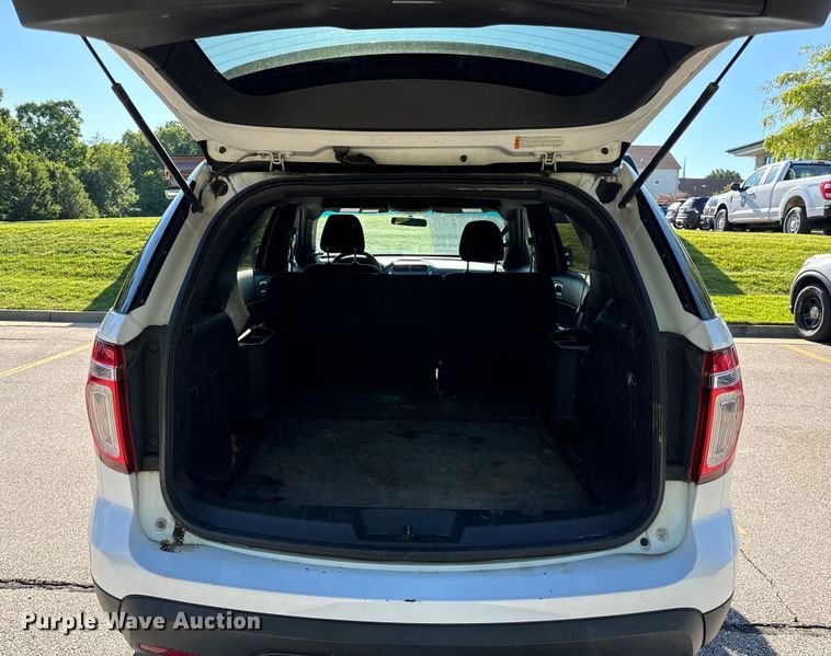 image for item EH6901 2013 Ford Explorer Police Interceptor  SUV