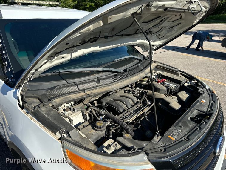 image for item EH6901 2013 Ford Explorer Police Interceptor  SUV