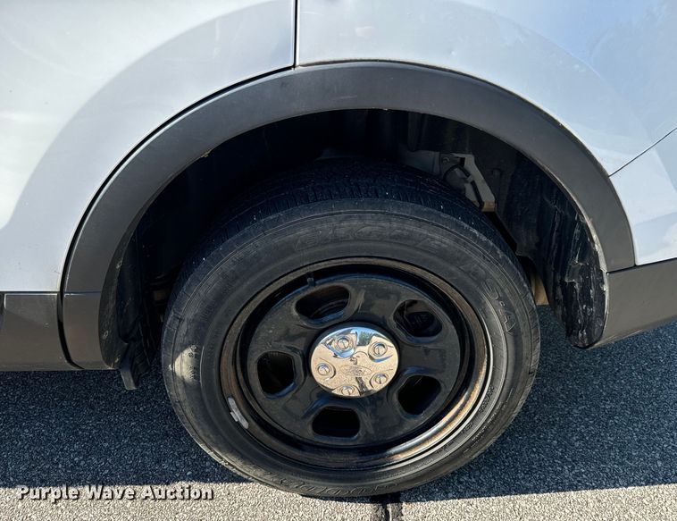 image for item EH6901 2013 Ford Explorer Police Interceptor  SUV