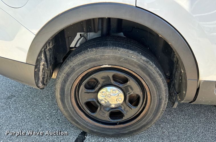 image for item EH6901 2013 Ford Explorer Police Interceptor  SUV