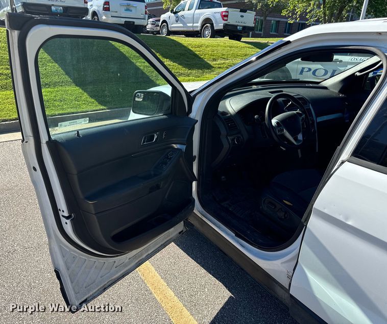 image for item EH6902 2013 Ford Explorer Police Interceptor  SUV