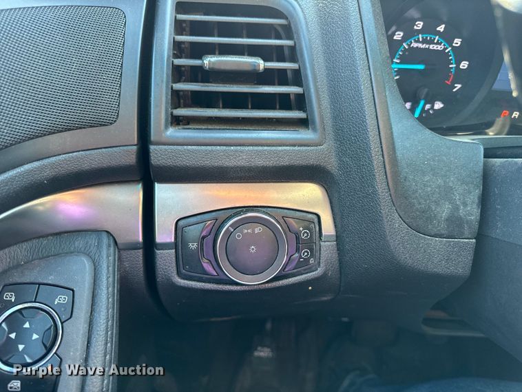 image for item EH6902 2013 Ford Explorer Police Interceptor  SUV