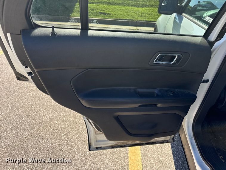 image for item EH6902 2013 Ford Explorer Police Interceptor  SUV