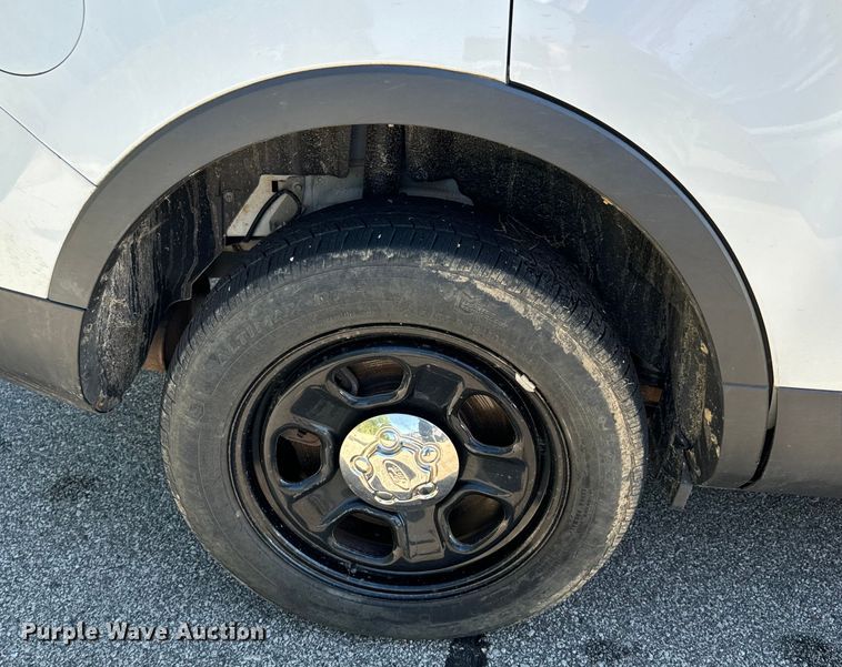 image for item EH6902 2013 Ford Explorer Police Interceptor  SUV