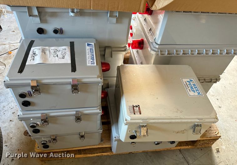 image for item EH6904 Control panels