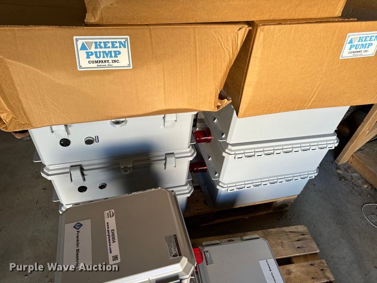 image for item EH6904 Control panels