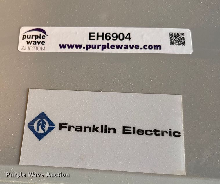 image for item EH6904 Control panels