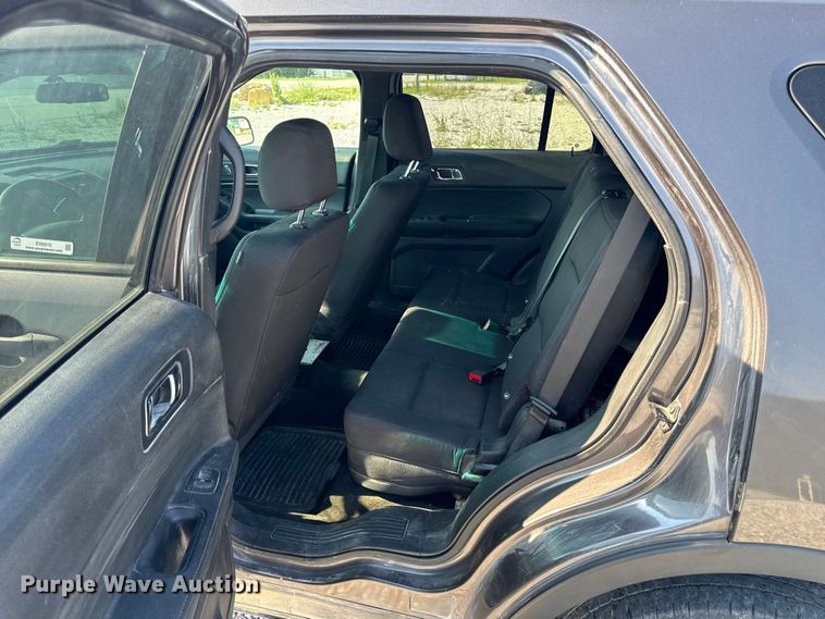 image for item EH6916 2016 Ford Explorer Police Interceptor  SUV