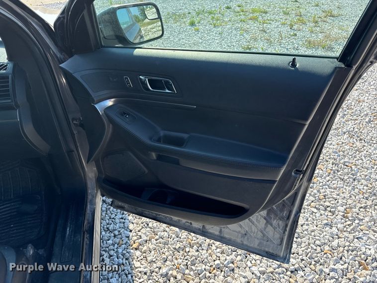 image for item EH6916 2016 Ford Explorer Police Interceptor  SUV