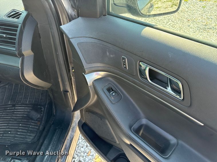 image for item EH6916 2016 Ford Explorer Police Interceptor  SUV