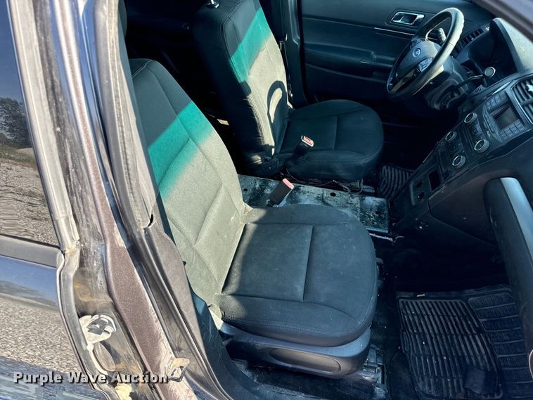 image for item EH6916 2016 Ford Explorer Police Interceptor  SUV