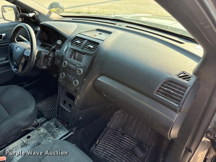 image for item EH6916 2016 Ford Explorer Police Interceptor  SUV