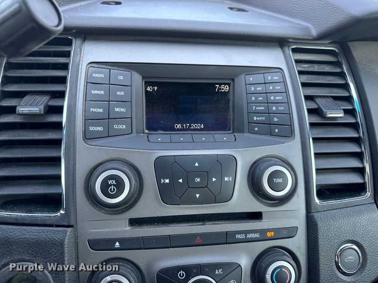 image for item EH6917 2017 Ford Taurus Police Interceptor  