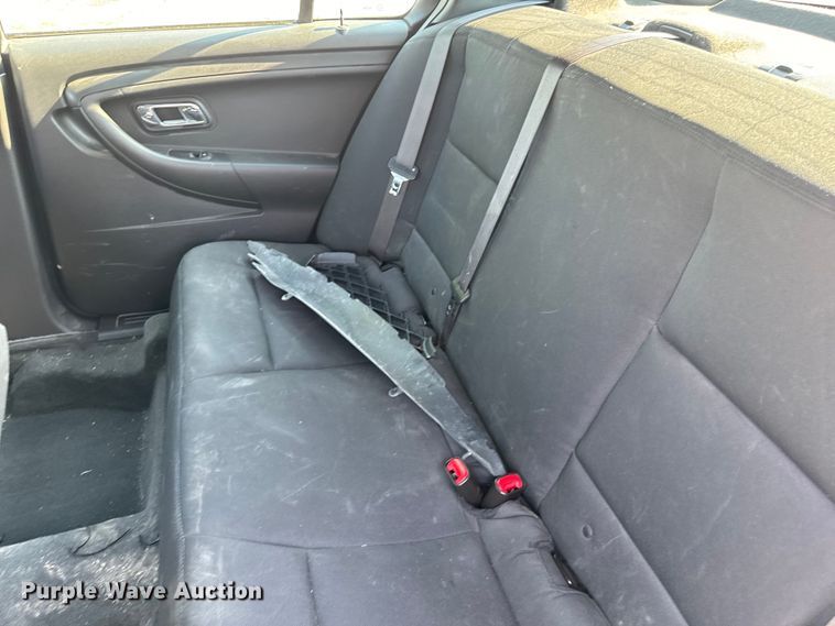 image for item EH6917 2017 Ford Taurus Police Interceptor  