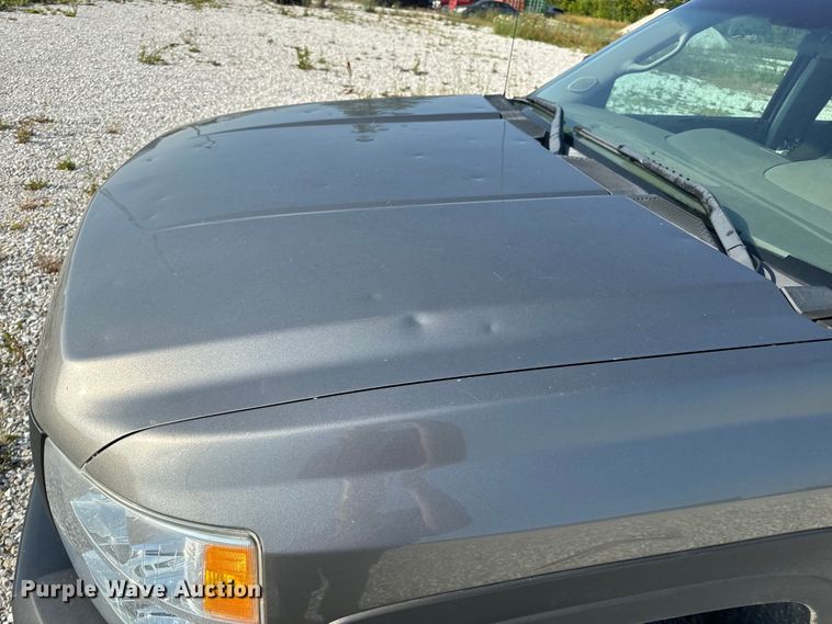 image for item EH6919 2013 Chevrolet  Silverado 1500 Ext. Cab pickup truck