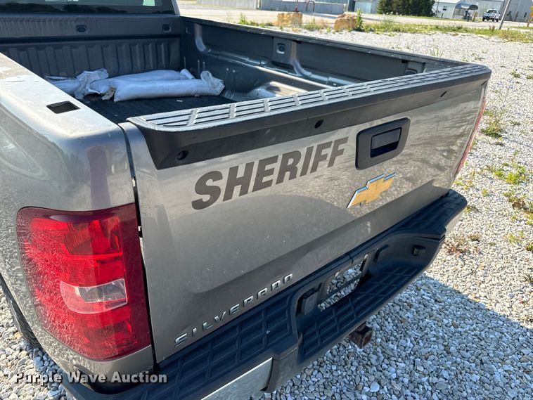 image for item EH6919 2013 Chevrolet  Silverado 1500 Ext. Cab pickup truck