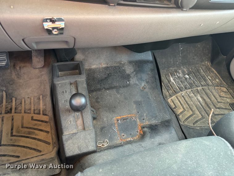 image for item EH6919 2013 Chevrolet  Silverado 1500 Ext. Cab pickup truck