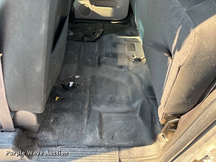 image for item EH6919 2013 Chevrolet  Silverado 1500 Ext. Cab pickup truck