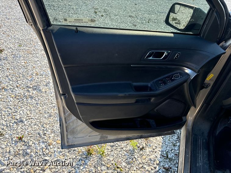 image for item EH6920 2013 Ford Explorer Police Interceptor  SUV