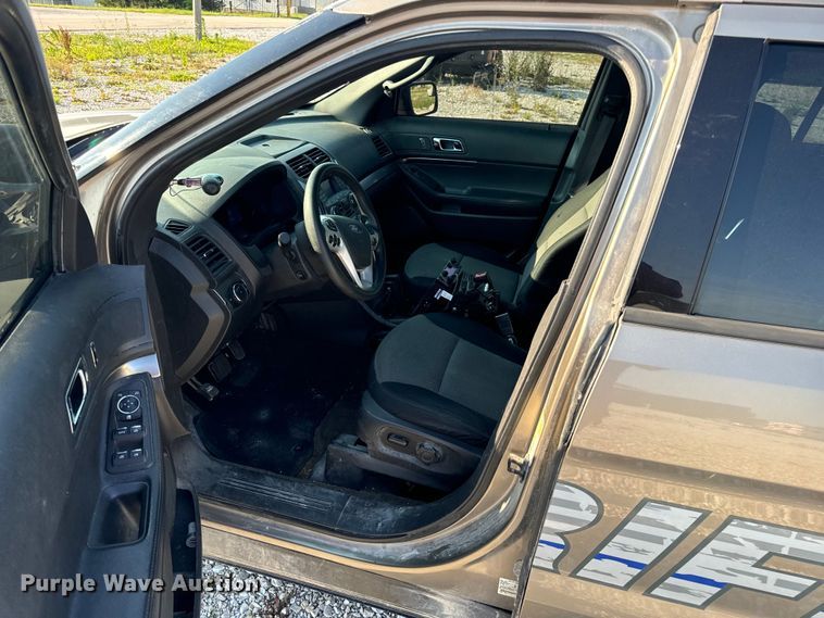 image for item EH6920 2013 Ford Explorer Police Interceptor  SUV