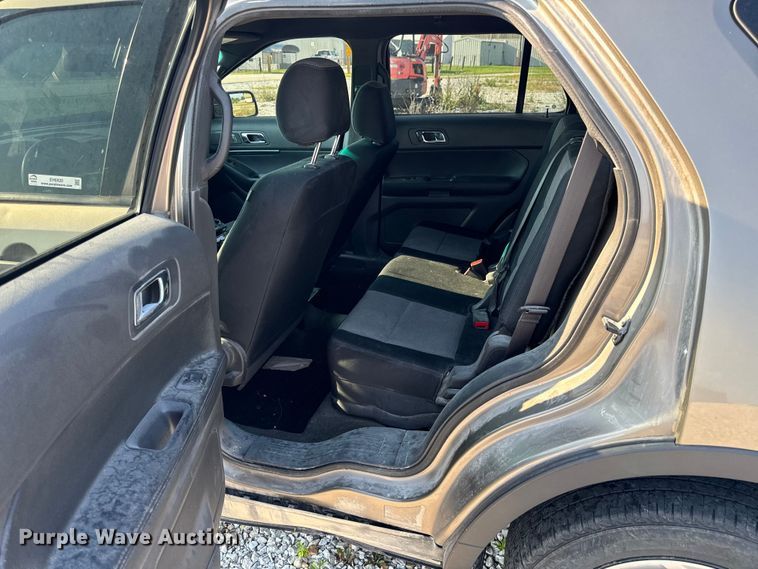 image for item EH6920 2013 Ford Explorer Police Interceptor  SUV