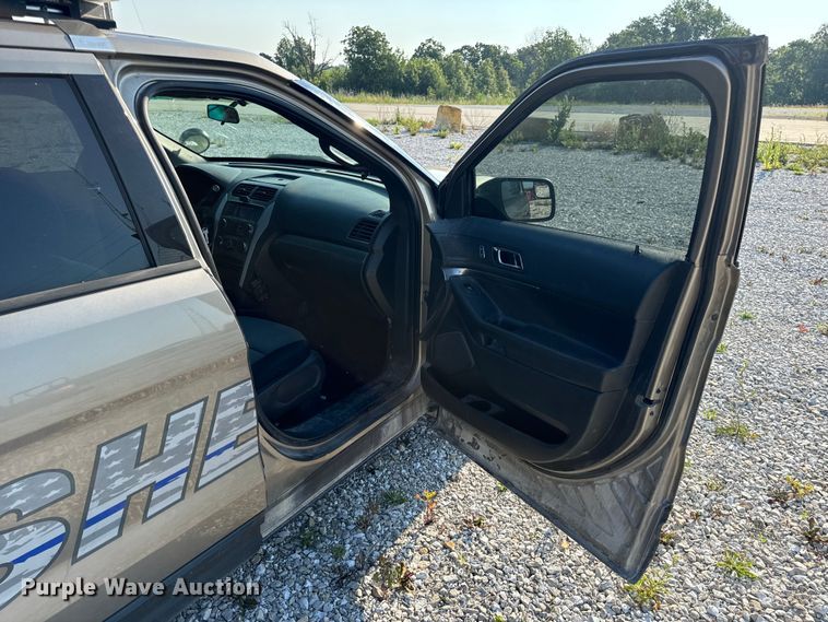 image for item EH6920 2013 Ford Explorer Police Interceptor  SUV