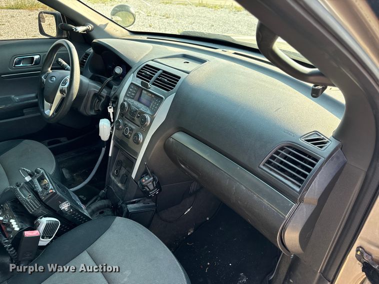 image for item EH6920 2013 Ford Explorer Police Interceptor  SUV