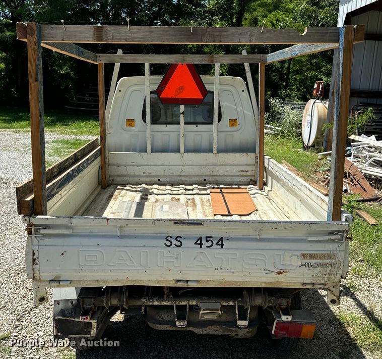 image for item EH6935 Daihatsu HiJet mini truck