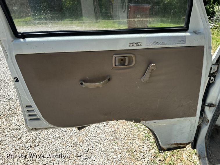 image for item EH6935 Daihatsu HiJet mini truck