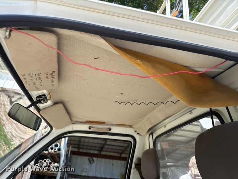 image for item EH6935 Daihatsu HiJet mini truck