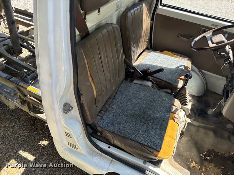 image for item EH6935 Daihatsu HiJet mini truck