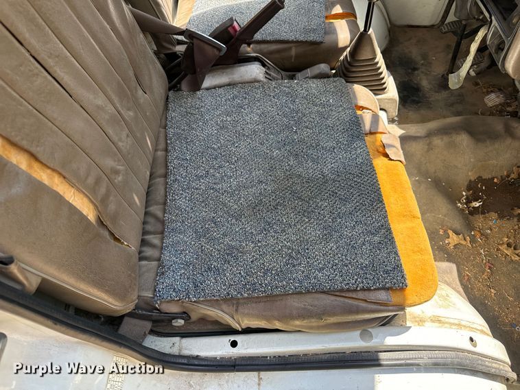 image for item EH6935 Daihatsu HiJet mini truck