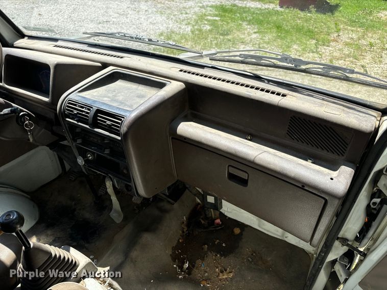 image for item EH6935 Daihatsu HiJet mini truck